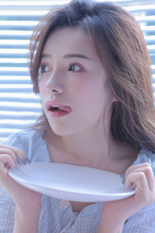 做杨超越